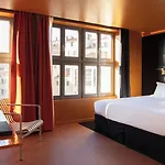 Auberge de jeunesse The People