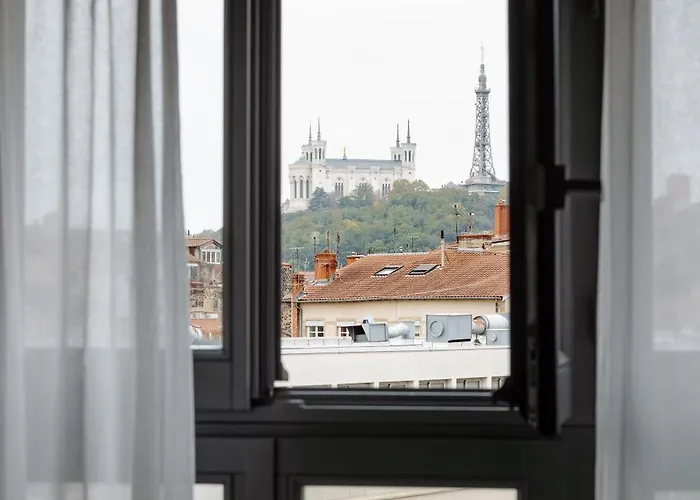 The People Albergue *